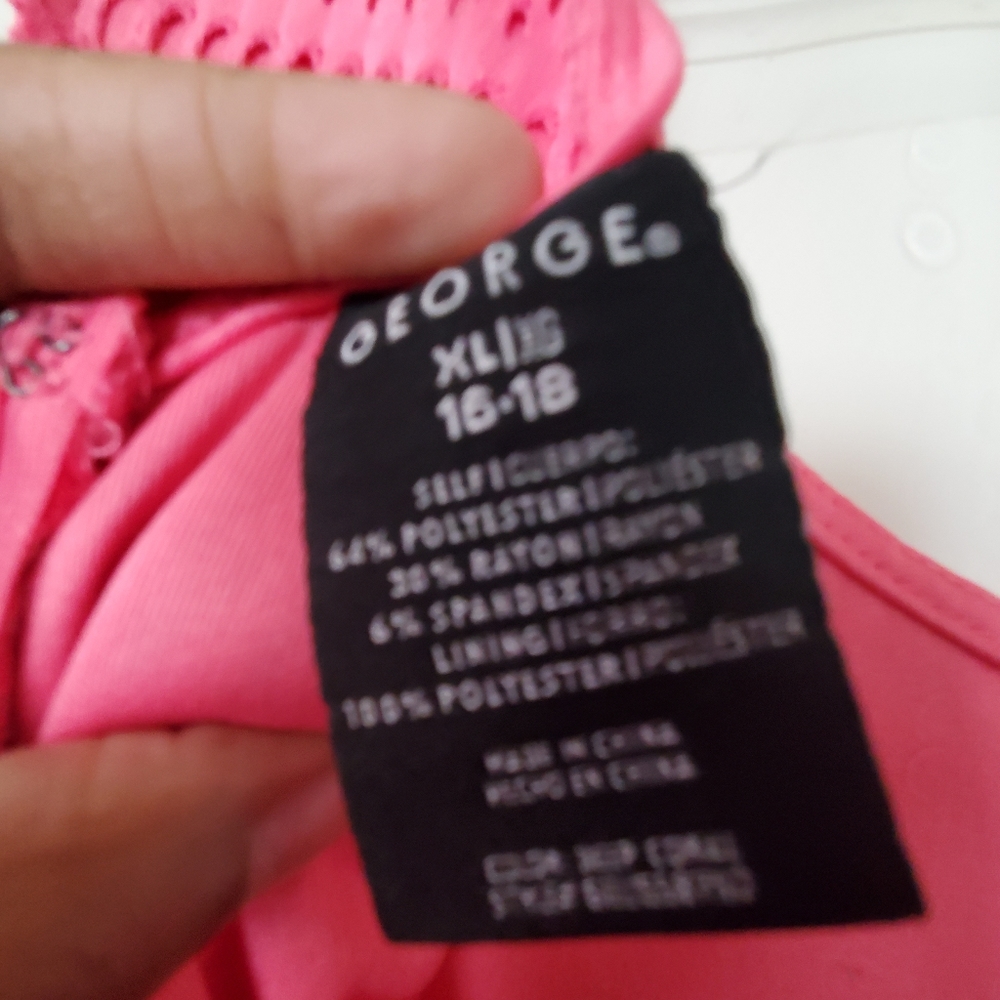 George Spring Dress - Picture 2 of 3